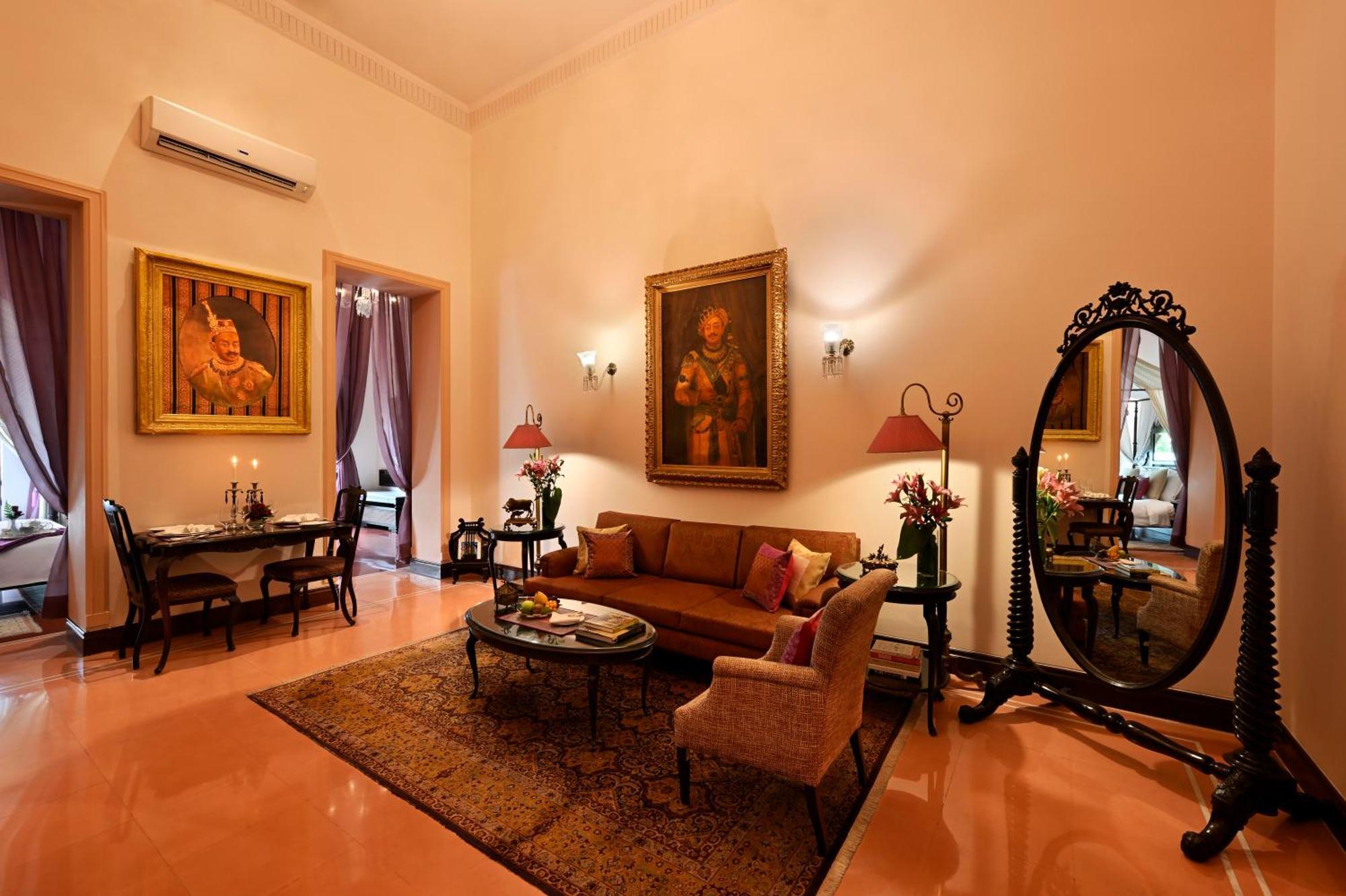 Taj Nadesar Palace Βαρανάσι Εξωτερικό φωτογραφία